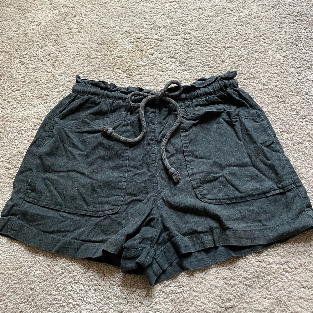 Universal Thread Charcoal Drawstring Cargo Shorts